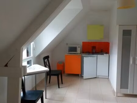 location studio bruz proche ker lann