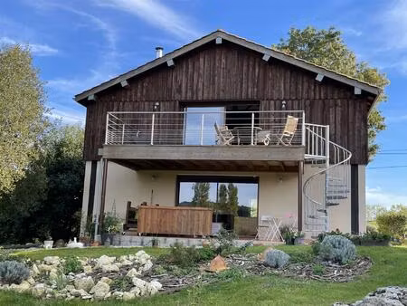 maison de 4 chambres récemment rénovée à vendre - 4 km de seyches  47350 - spacieuse ...