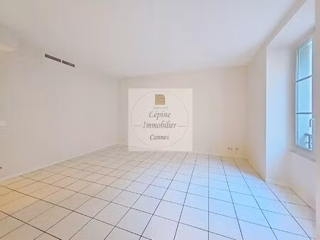 appartement 2 pieces vide - cannes plein centre n°11