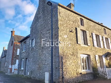 maison de bourg à fort potentiel montmartin-sur-mer
