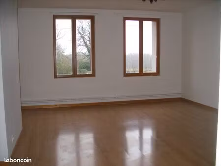 grand f4 renove a la campagne