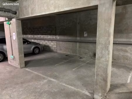 parking souterrain - sans souci lyon 3