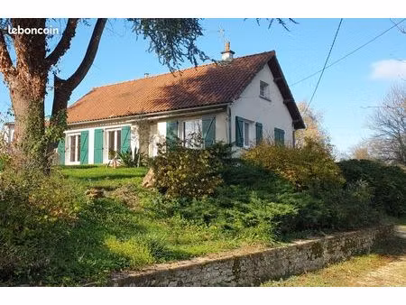 maison à saint-benoit 86280