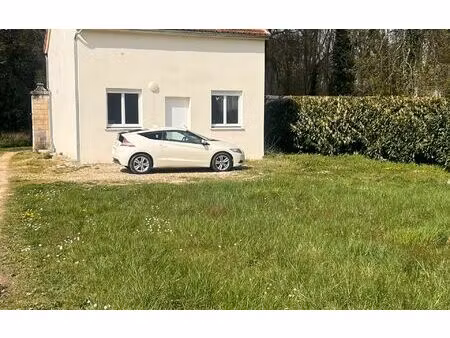 location maison  m² t-3 à crouy-sur-ourcq  970 €