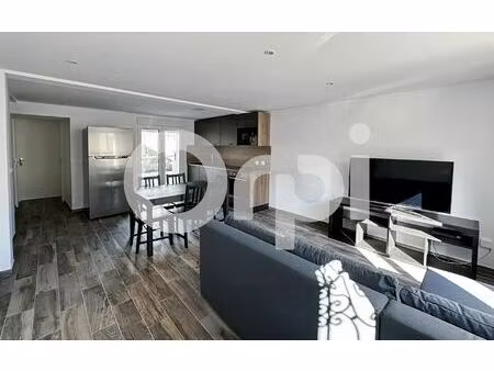 location maison  m² t-4 à vaumoise  968 €