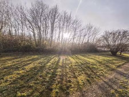 vente terrain à haute-goulaine (44115) : à vendre / haute-goulaine