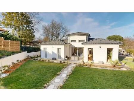 maison de 106m² construite en 2021  secteur très calme