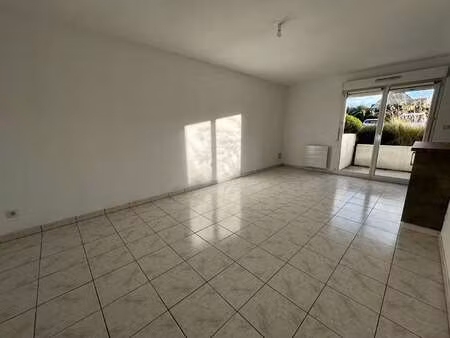 location appartement 2 pièces à saint-méloir-des-ondes (35350) : à louer 2 pièces / 48m² s