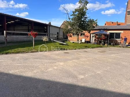 maison de 175 m² à ramicourt