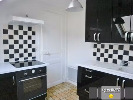 dourdan centre  appartement 1 chambre - 39 m² - 2ème étage - cave