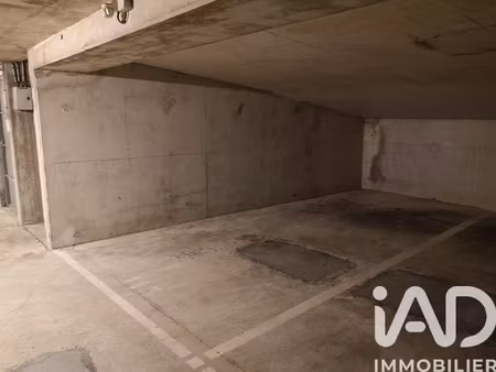 vente parking 17 m²