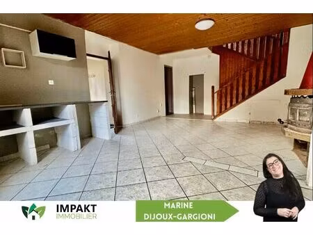 maison mitoyenne à rénover