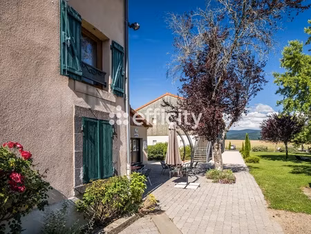 local commercial 42 pièces - 600 m²