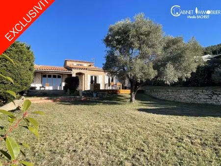 maison t5 + très grand grarage et cave sur 713 m² de terrain au