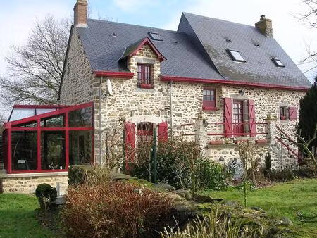maison en pierre de 107 m² à sace
