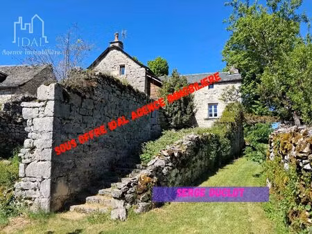 vente maison 9 pièces 149 m2 à la canourgue