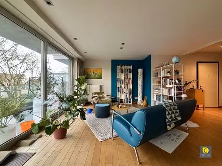 2 slpk app met ruim terras op topligging