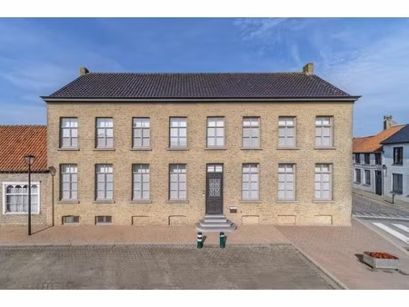 huis te koop in izenberge met 6 slaapkamers