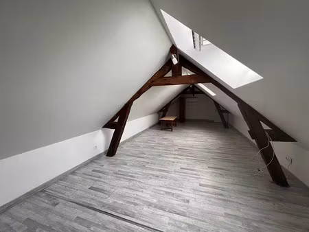 location appartement 2 pièces 25 m² à neuville-aux-bois (45170)