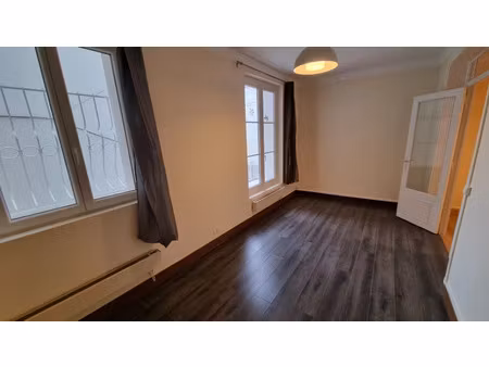 location appartement 1 pièce 38.38 m² à issy-les-moulineaux (92130)  890 €