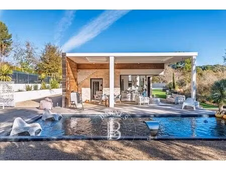 villa de luxe de 5 pièces en location mouans-sartoux  france