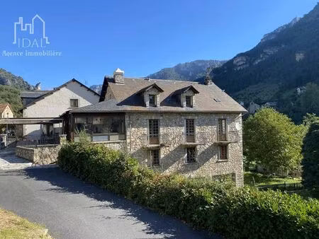 vente immeuble 380 m² massegros causses gorges (48210)