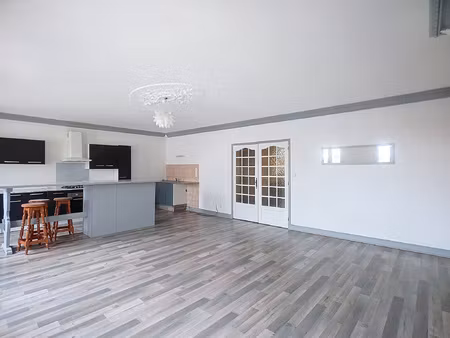 appartement type f4 centre ville