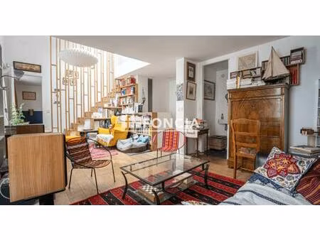 exceptionnel  maison de ville paris 11 limite 10