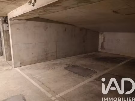 vente parking 17 m² à pontoise (95000)  10 500 €