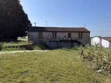 vente immeuble 0 pièces à sauveterre-de-guyenne (33540)  96 624 €