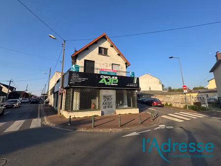 vente murs 10 pièces  422.46m²  noisy