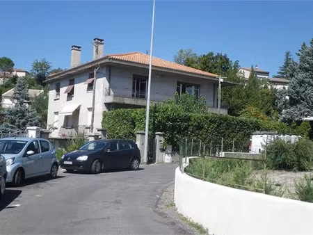 location maison 5 pièces 124 m² à ales (30100)  848 €