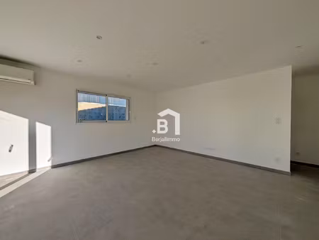 maison contemporaine de plain-pied 112 m2 habitables par