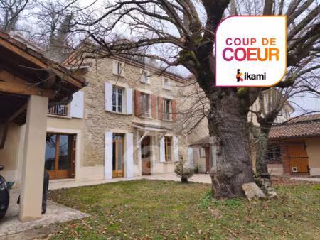 maison de caractère avec charme et beaux volumes