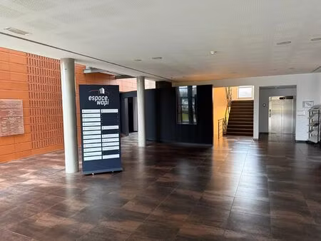 bureaux à louer à follet 10 kain (vbd68033)