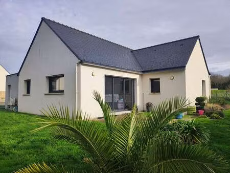 location maison à poullan-sur-mer (29100) : à louer / 91m² poullan-sur-mer