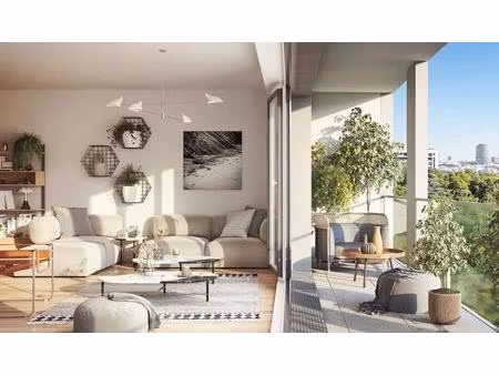 4 pieces lumineux en etage avec balcon