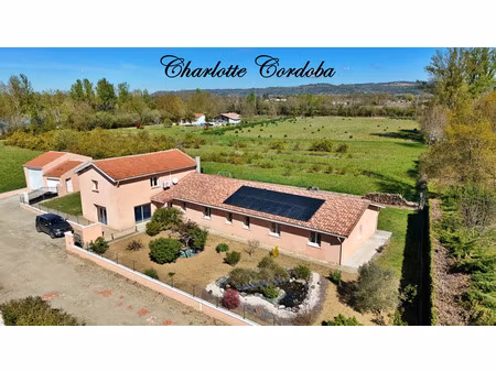 maison contemporaine 253 m² – 4 chambres – piscine intérieure – dpe a – terrain 1510 m² – 