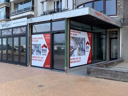 commercieel te huur in de panne