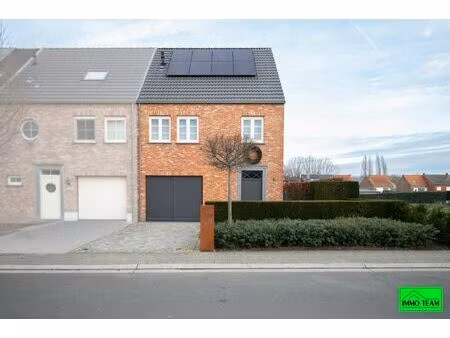 instapklare  energiezuinige 3-gevelwoning