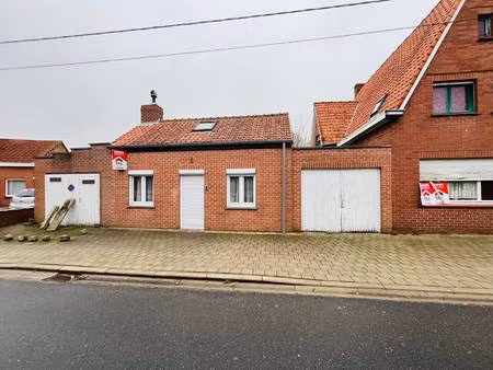 huis te koop in houthulst met 1 slaapkamer