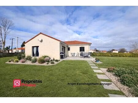 maison à vendre de type 5 de 110m² sur un terrain de 1150m² la goutelle 63230