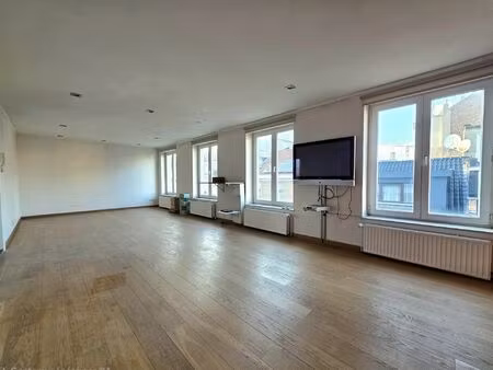 duplex à vendre à rue de la limite 38 saint-josse-ten-noode (vbd68054)