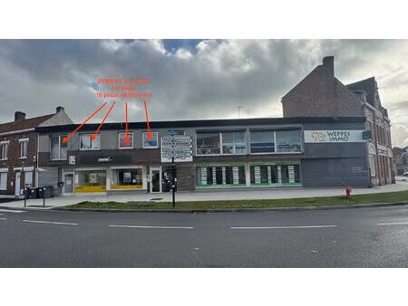 location local professionnel 35m²