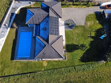 vente maison 5 pièces 122 m² sainte-bazeille (47180)