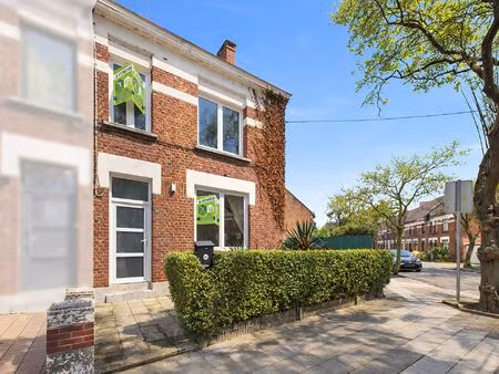 maison à vendre avec terrasse et jardin   ath (vbd67982)