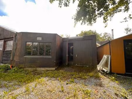 entrepôt (ancienne menuiserie)