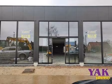 local commercial de 280m² idéalement situé