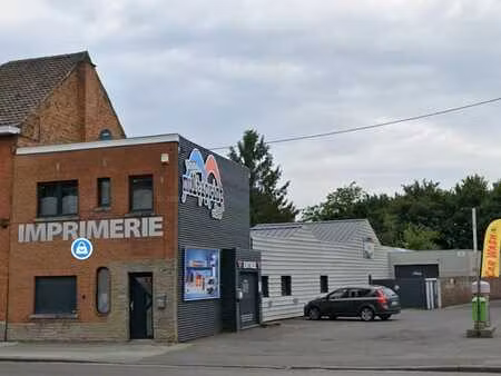 batiment commercial à louer