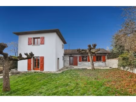 maison 6 pièces - 3 ou 4 chambres - 107 m² - garage